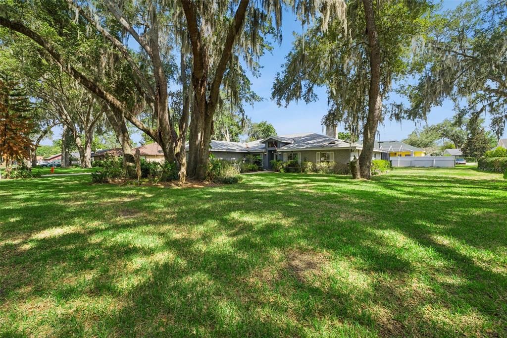 For Sale: $499,990 (3 beds, 2 baths, 2322 Square Feet)