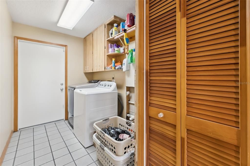 For Sale: $499,990 (3 beds, 2 baths, 2322 Square Feet)