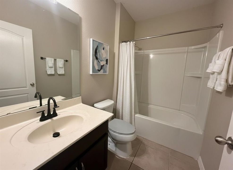 For Sale: $305,000 (3 beds, 2 baths, 1875 Square Feet)