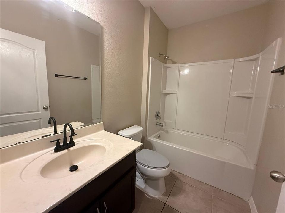 For Sale: $305,000 (3 beds, 2 baths, 1875 Square Feet)