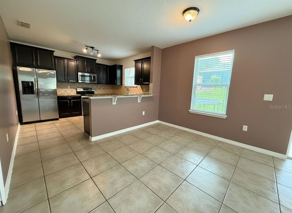 For Sale: $305,000 (3 beds, 2 baths, 1875 Square Feet)