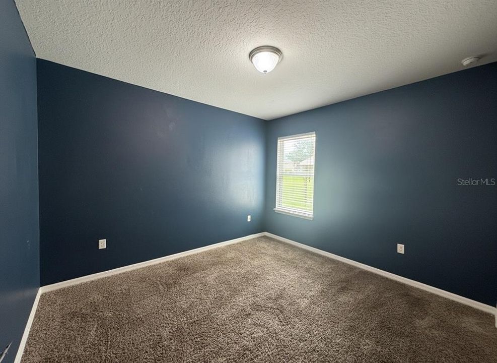 For Sale: $305,000 (3 beds, 2 baths, 1875 Square Feet)