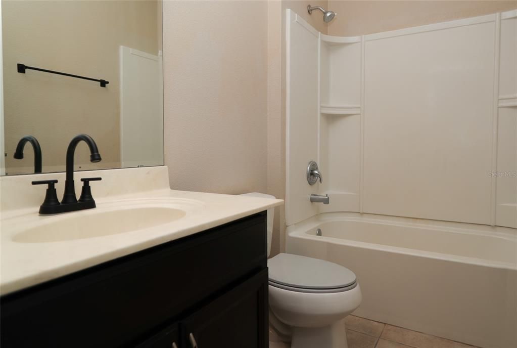 For Sale: $305,000 (3 beds, 2 baths, 1875 Square Feet)