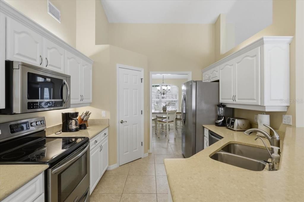 For Sale: $769,000 (3 beds, 2 baths, 2029 Square Feet)