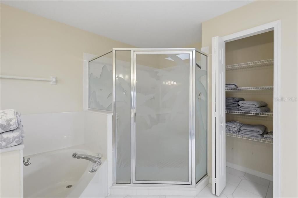 For Sale: $769,000 (3 beds, 2 baths, 2029 Square Feet)