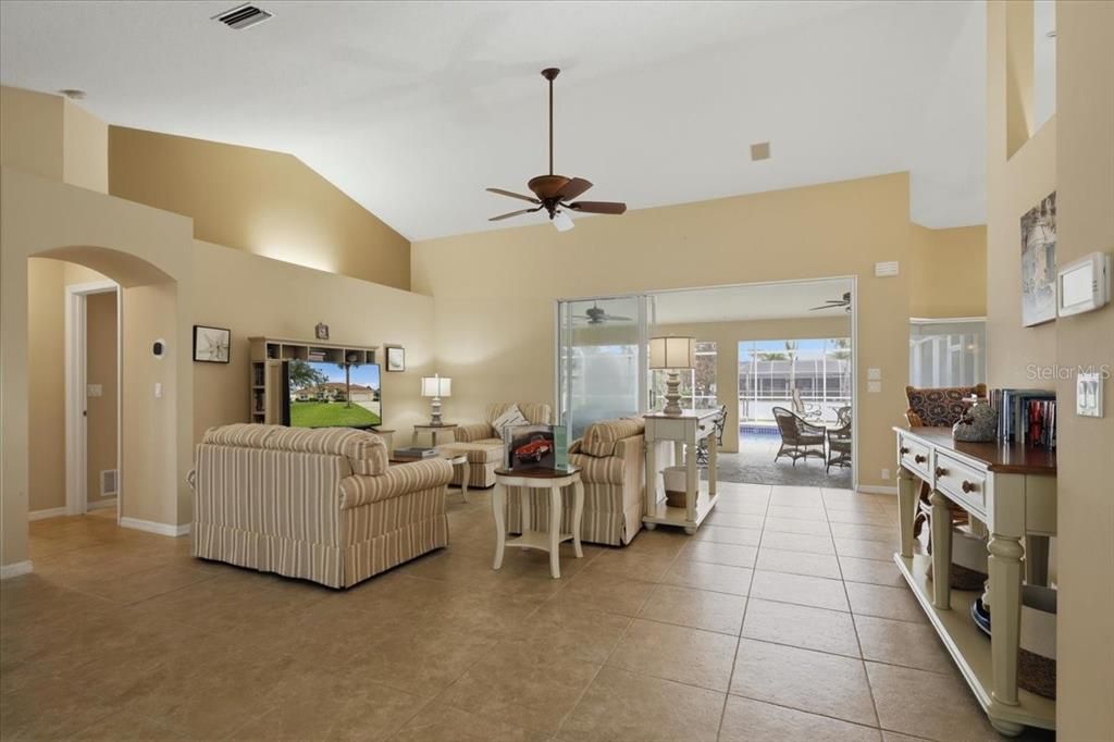 For Sale: $769,000 (3 beds, 2 baths, 2029 Square Feet)