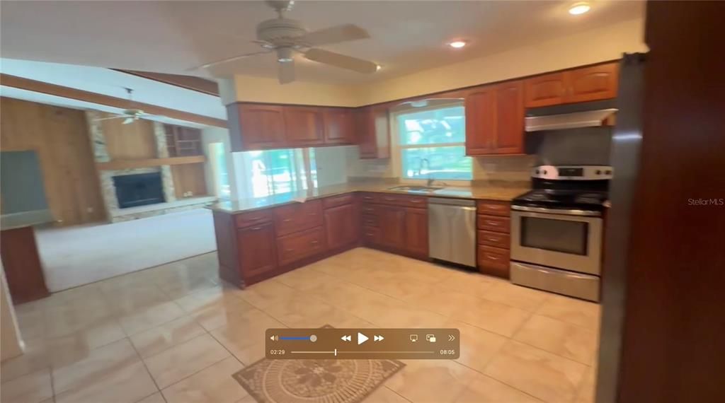For Sale: $749,000 (5 beds, 3 baths, 3172 Square Feet)