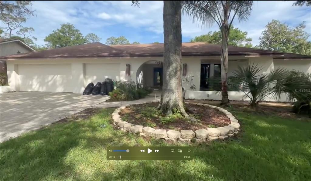 For Sale: $749,000 (5 beds, 3 baths, 3172 Square Feet)