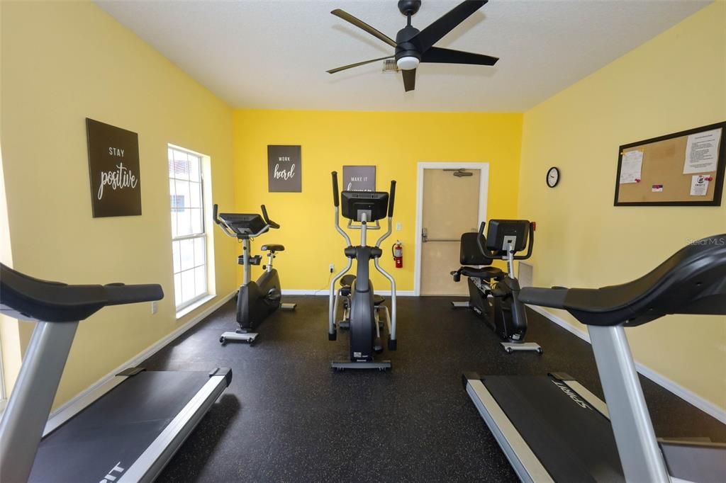 For Sale: $230,000 (2 beds, 2 baths, 1230 Square Feet)