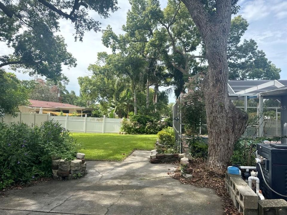 For Sale: $729,000 (3 beds, 3 baths, 2152 Square Feet)