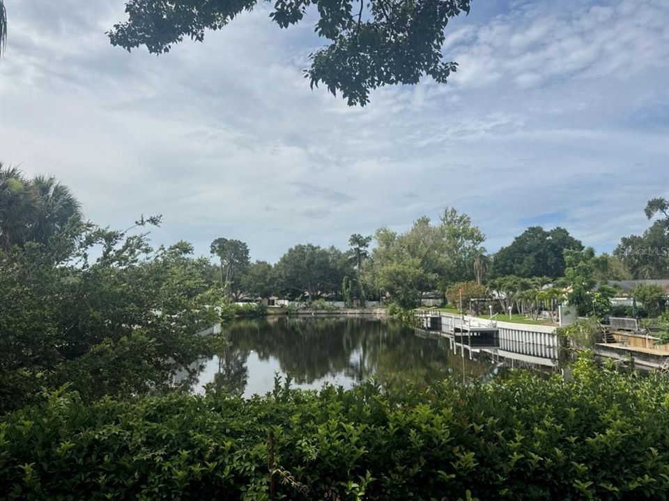 For Sale: $729,000 (3 beds, 3 baths, 2152 Square Feet)