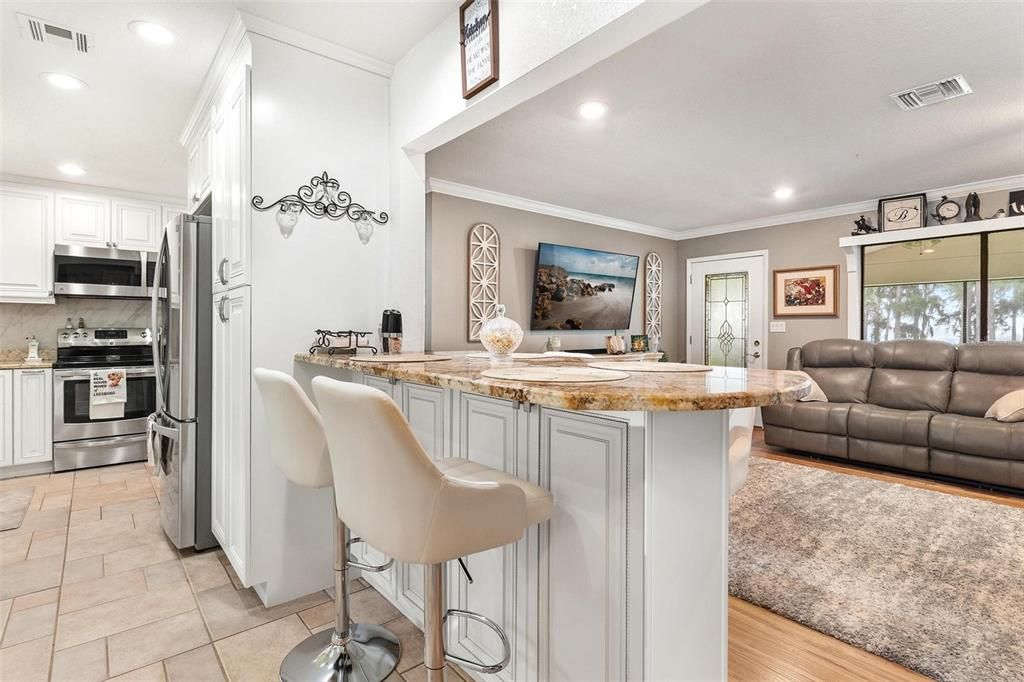 For Sale: $798,700 (2 beds, 2 baths, 1728 Square Feet)