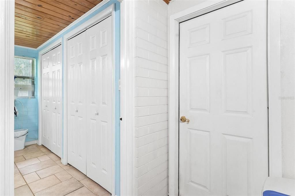 For Sale: $798,700 (2 beds, 2 baths, 1728 Square Feet)