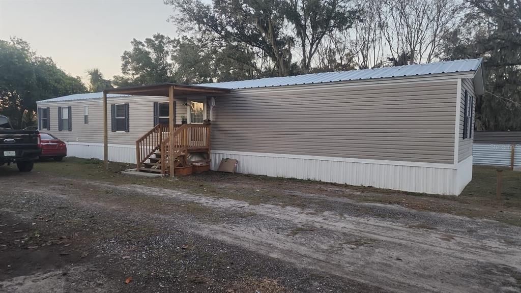 For Sale: $190,000 (3 beds, 2 baths, 1216 Square Feet)