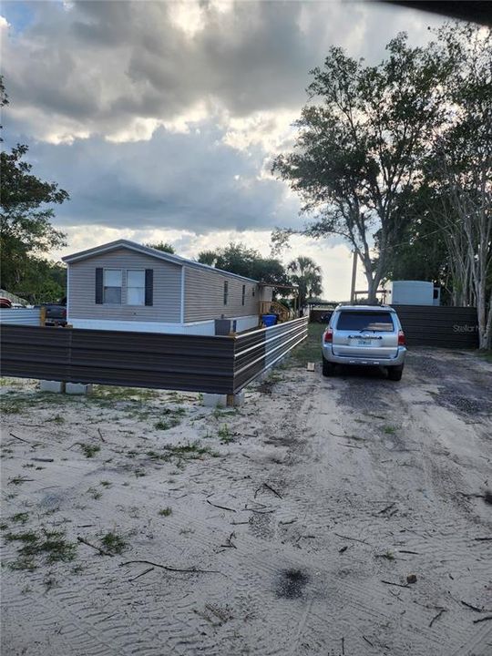 For Sale: $190,000 (3 beds, 2 baths, 1216 Square Feet)