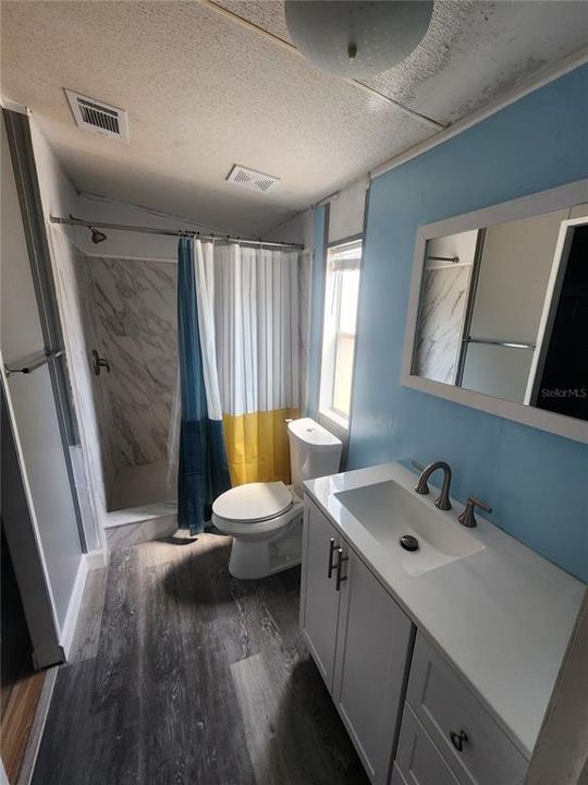 For Sale: $190,000 (3 beds, 2 baths, 1216 Square Feet)