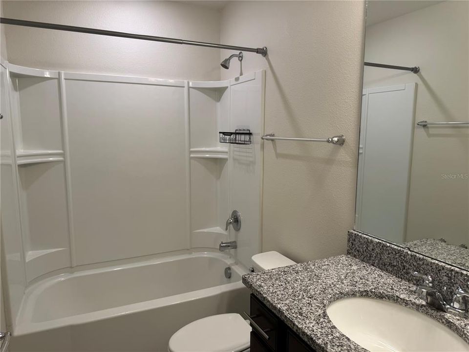 For Rent: $2,450 (3 beds, 2 baths, 1620 Square Feet)
