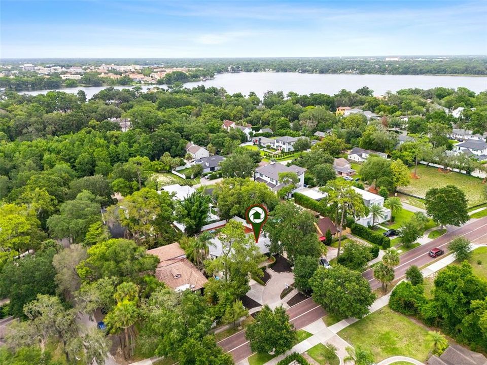 Active With Contract: $995,000 (3 beds, 2 baths, 2304 Square Feet)