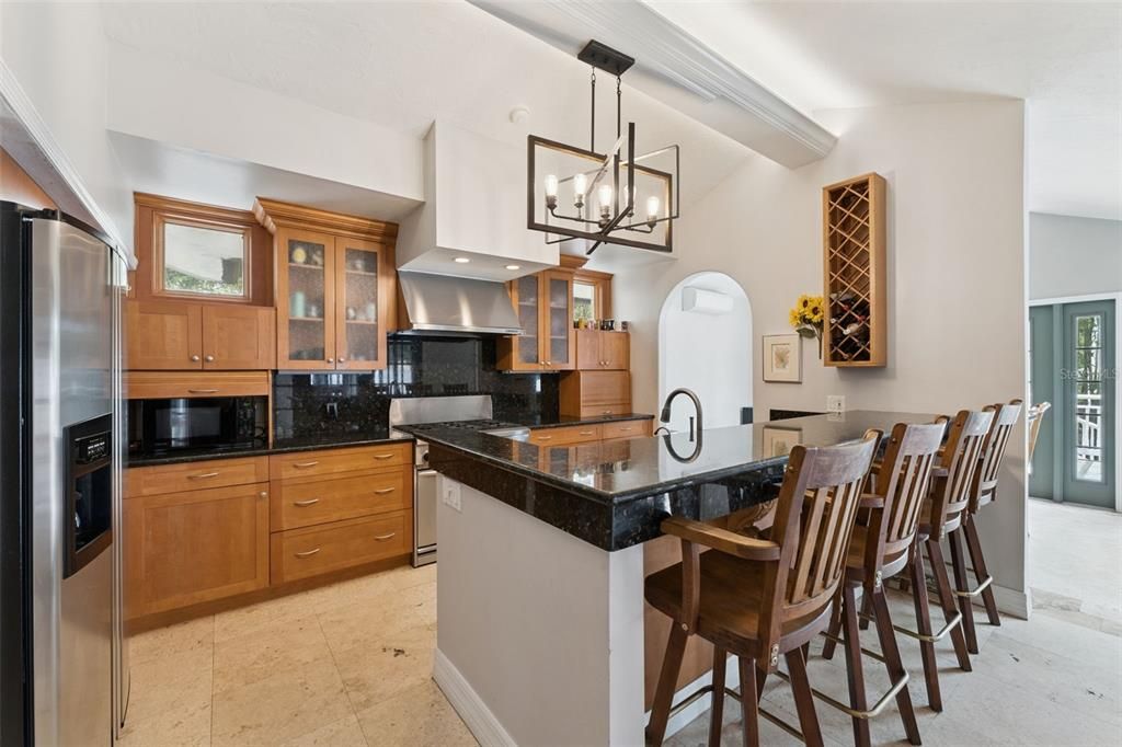 Active With Contract: $995,000 (3 beds, 2 baths, 2304 Square Feet)