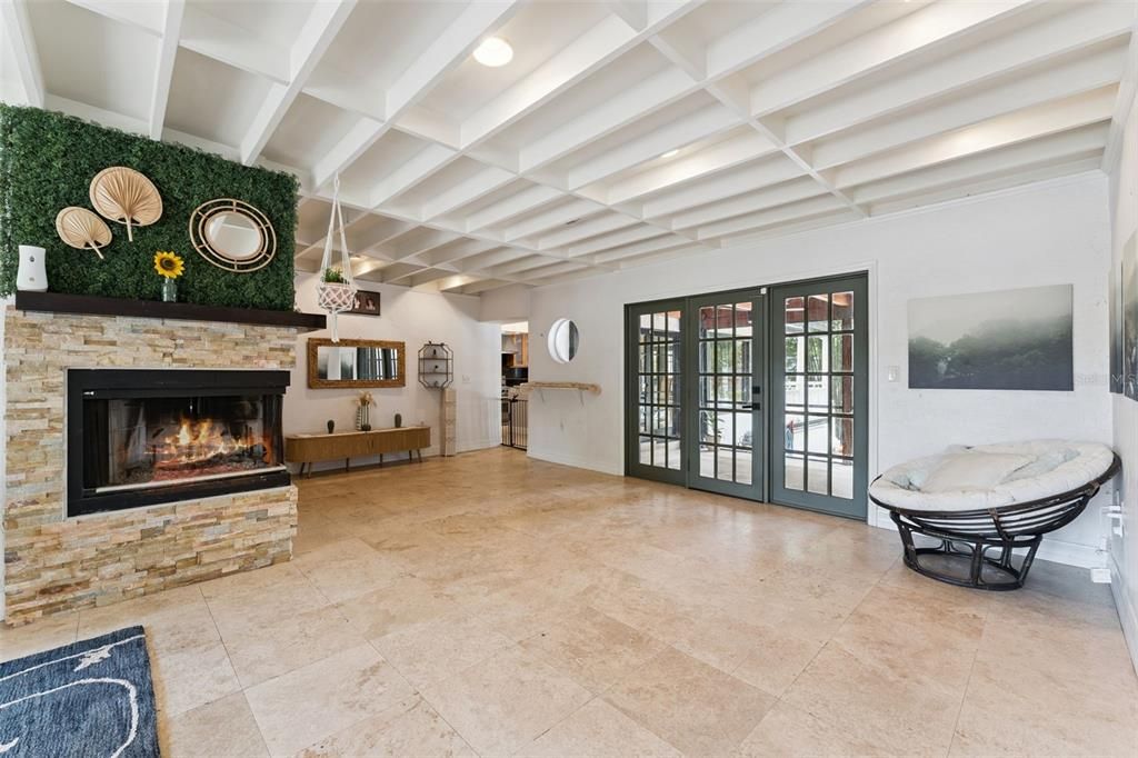 Active With Contract: $995,000 (3 beds, 2 baths, 2304 Square Feet)
