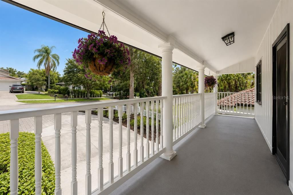 Active With Contract: $995,000 (3 beds, 2 baths, 2304 Square Feet)