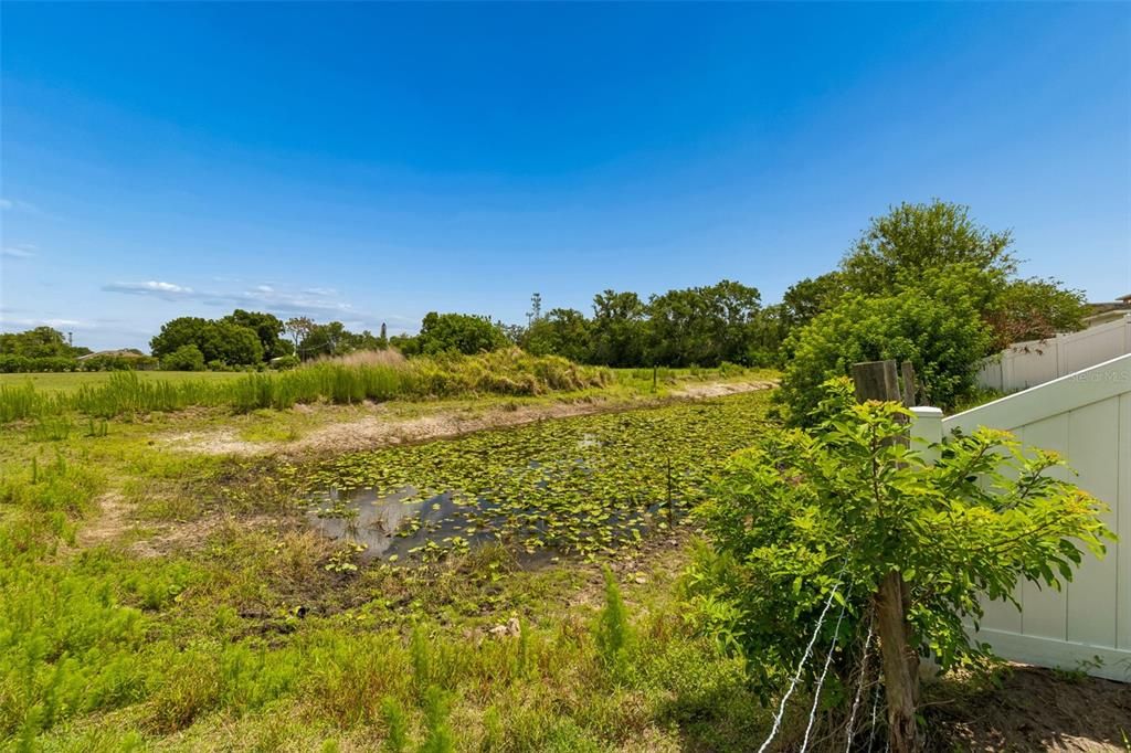 For Sale: $389,000 (4 beds, 2 baths, 1993 Square Feet)