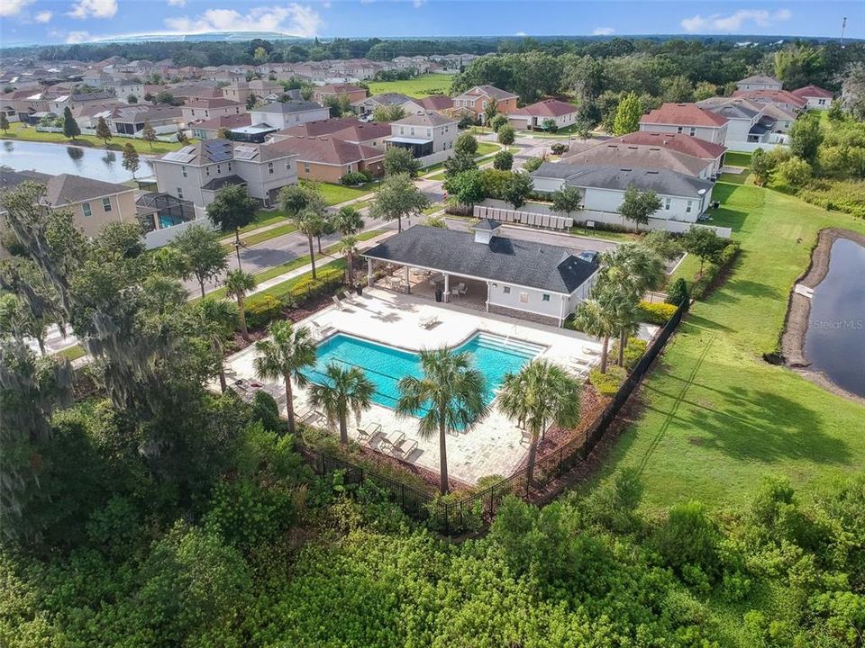 For Sale: $389,000 (4 beds, 2 baths, 1993 Square Feet)