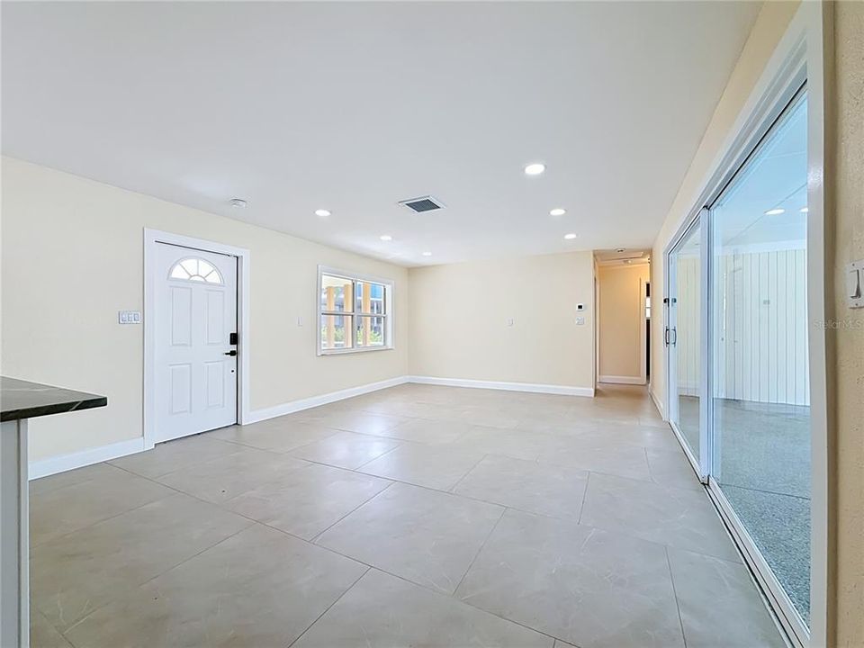 For Sale: $480,000 (3 beds, 2 baths, 1222 Square Feet)