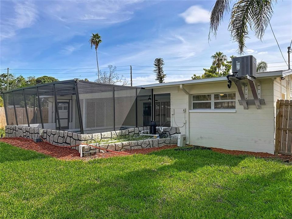 For Sale: $480,000 (3 beds, 2 baths, 1222 Square Feet)