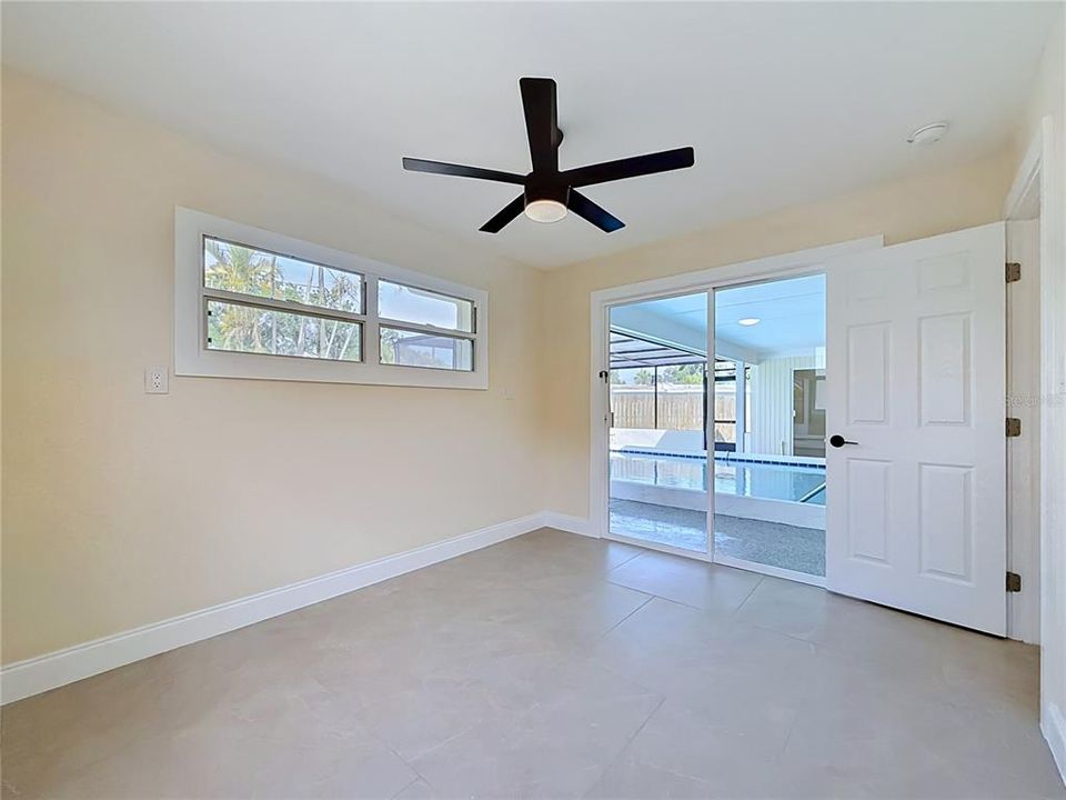 For Sale: $480,000 (3 beds, 2 baths, 1222 Square Feet)