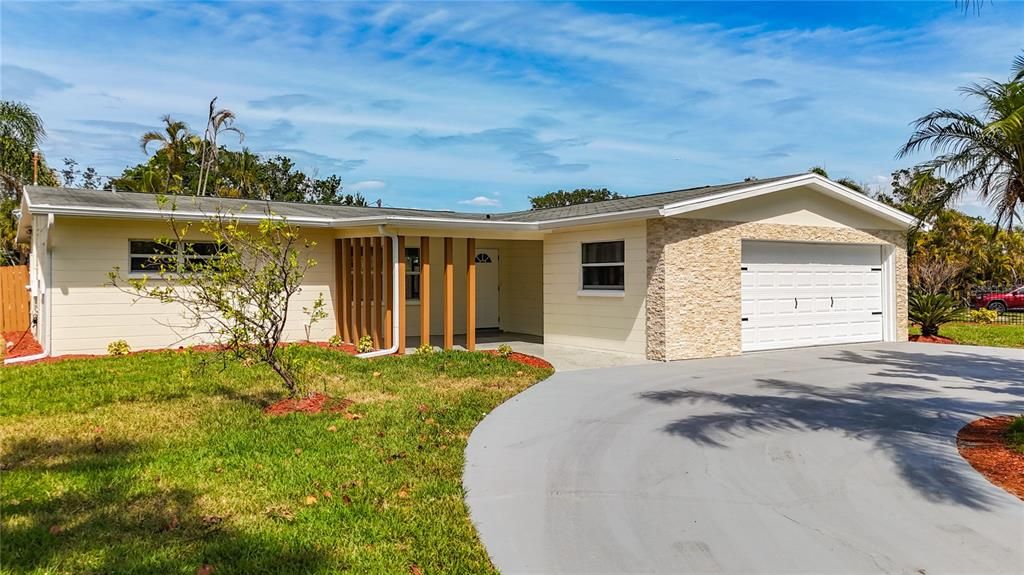 For Sale: $480,000 (3 beds, 2 baths, 1222 Square Feet)