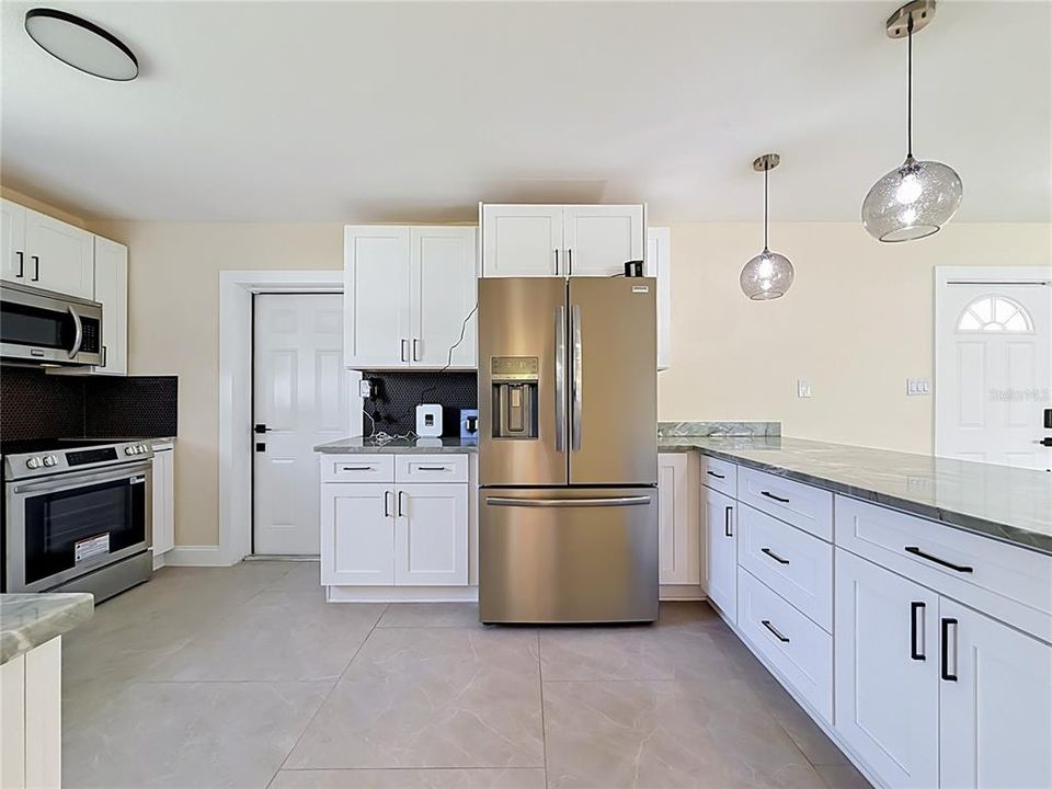 For Sale: $480,000 (3 beds, 2 baths, 1222 Square Feet)