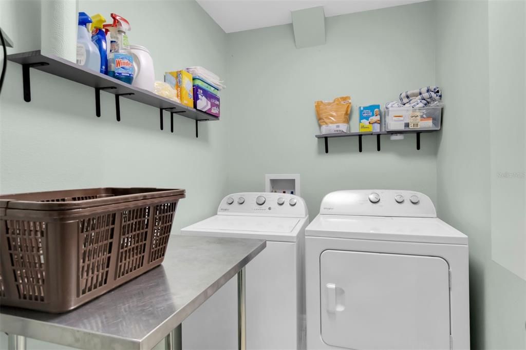 For Sale: $267,000 (3 beds, 2 baths, 1821 Square Feet)