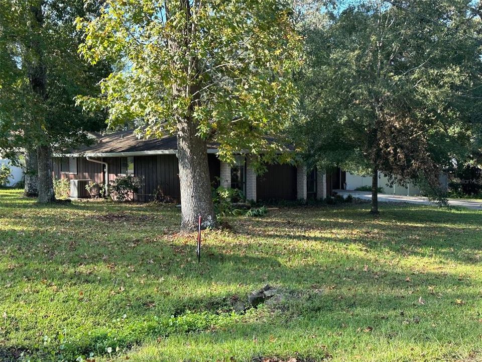 For Rent: $1,850 (3 beds, 2 baths, 1428 Square Feet)