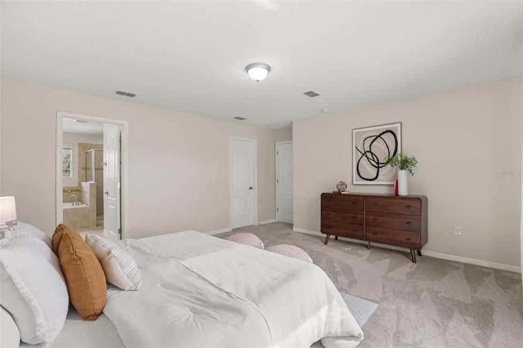 Active With Contract: $419,000 (4 beds, 3 baths, 2784 Square Feet)
