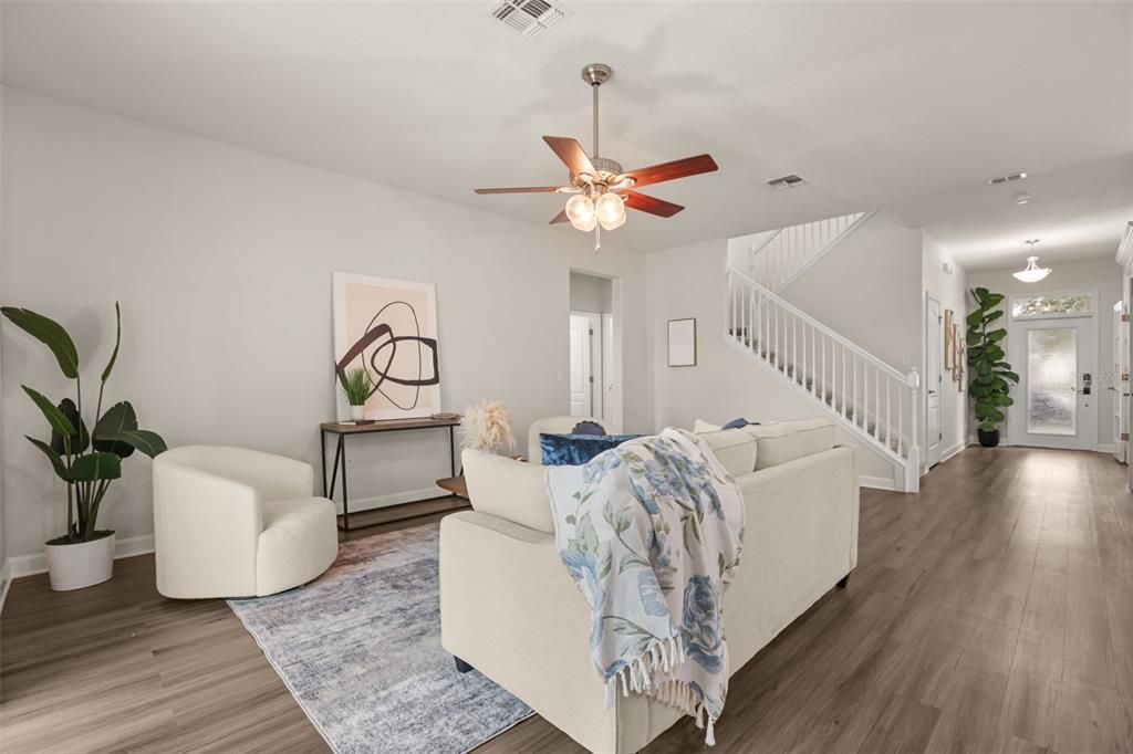 Active With Contract: $419,000 (4 beds, 3 baths, 2784 Square Feet)