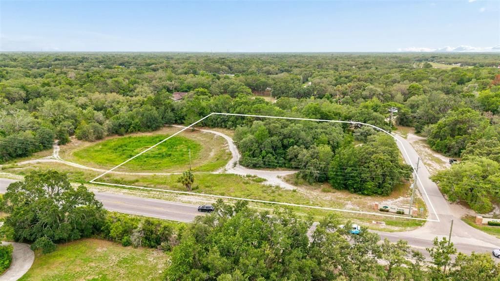 En Venta: $375,000 (2.84 acres)