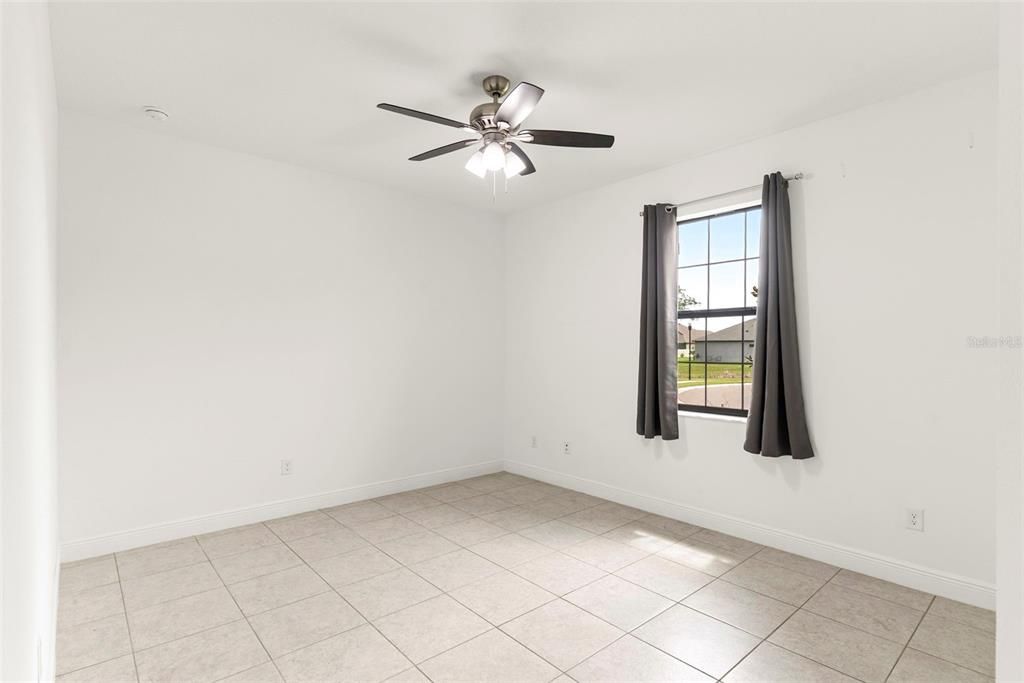 For Sale: $605,000 (4 beds, 3 baths, 2898 Square Feet)