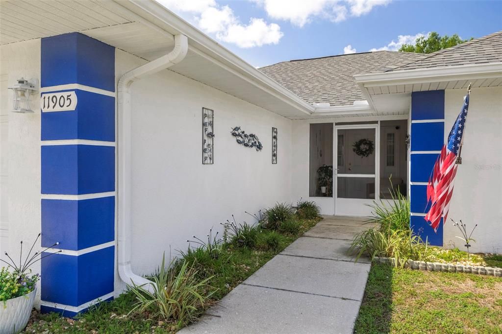 For Sale: $389,900 (2 beds, 2 baths, 1531 Square Feet)