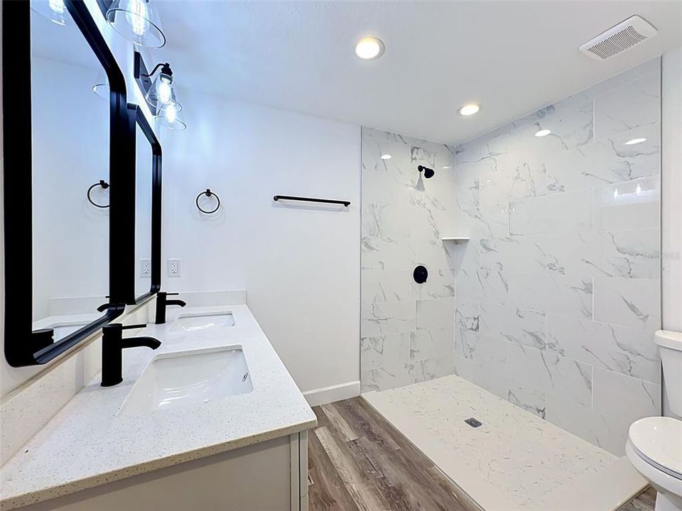 En Venta: $320,000 (3 camas, 2 baños, 1290 Pies cuadrados)