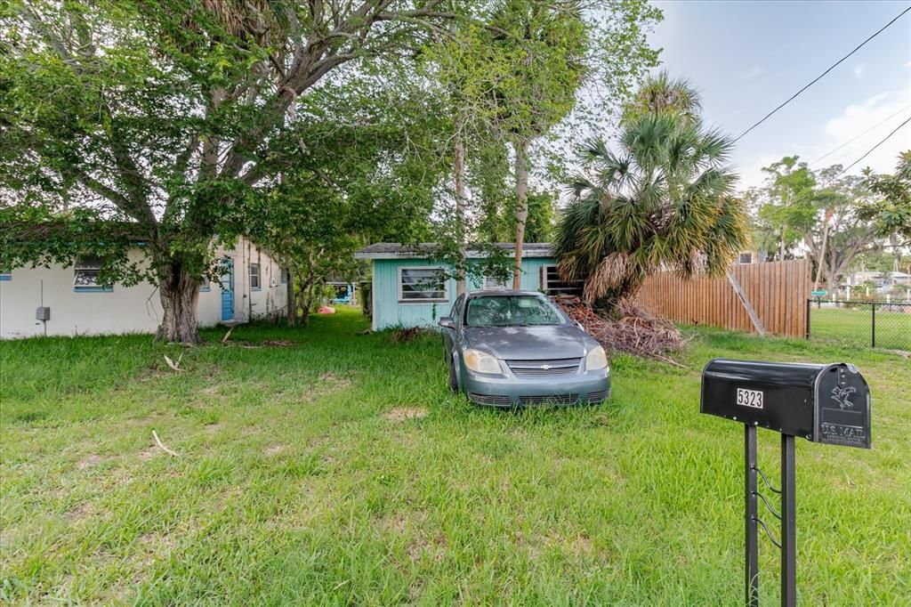 For Sale: $266,000 (1 beds, 1 baths, 625 Square Feet)