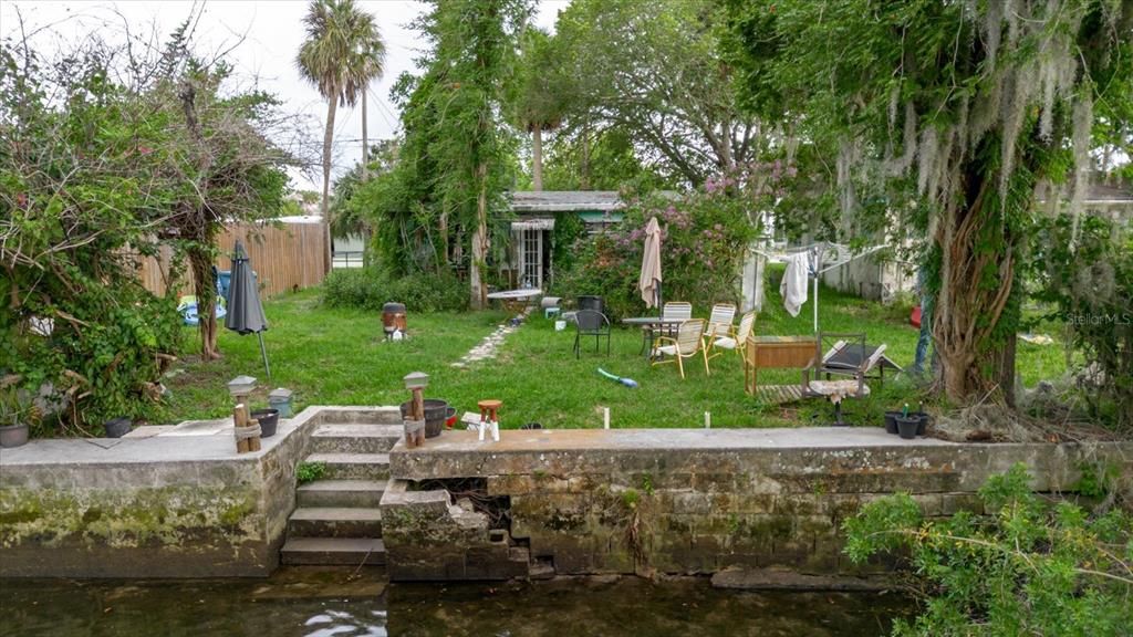 For Sale: $266,000 (1 beds, 1 baths, 625 Square Feet)