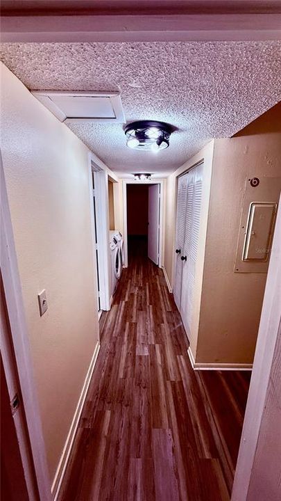 For Rent: $1,250 (2 beds, 1 baths, 1164 Square Feet)