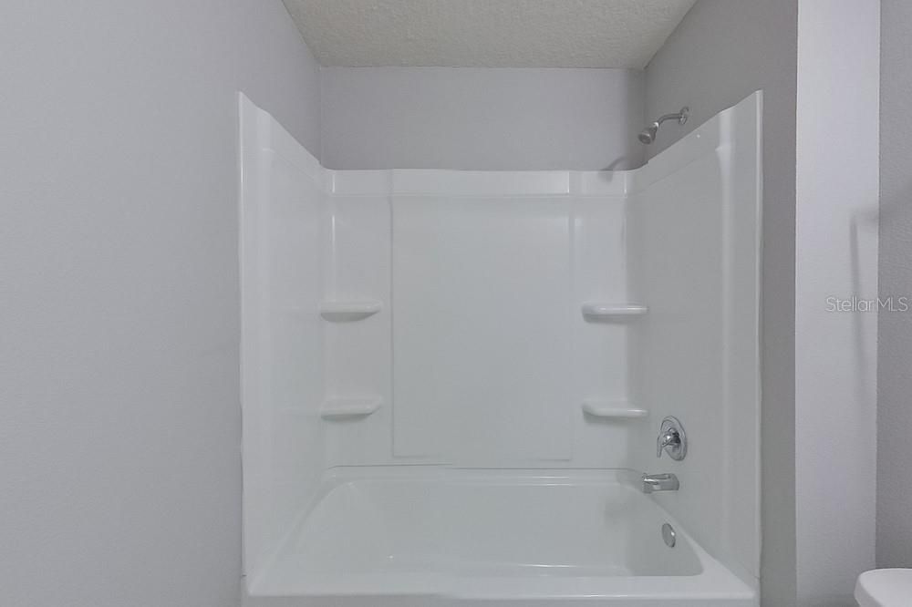 En Renta: $1,795 (4 camas, 2 baños, 1449 Pies cuadrados)