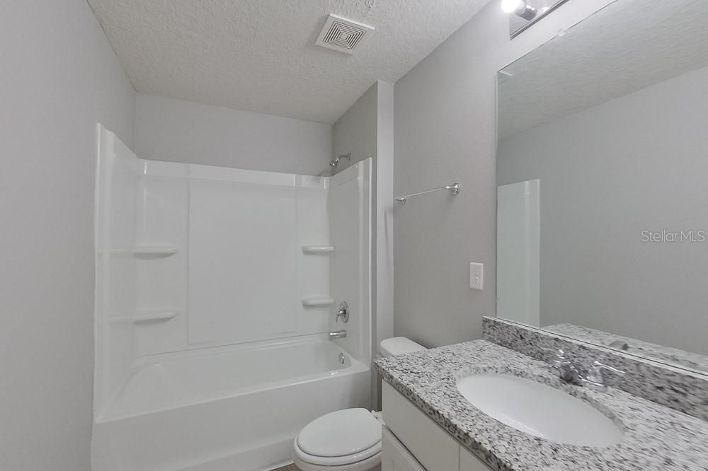 En Renta: $1,795 (4 camas, 2 baños, 1449 Pies cuadrados)