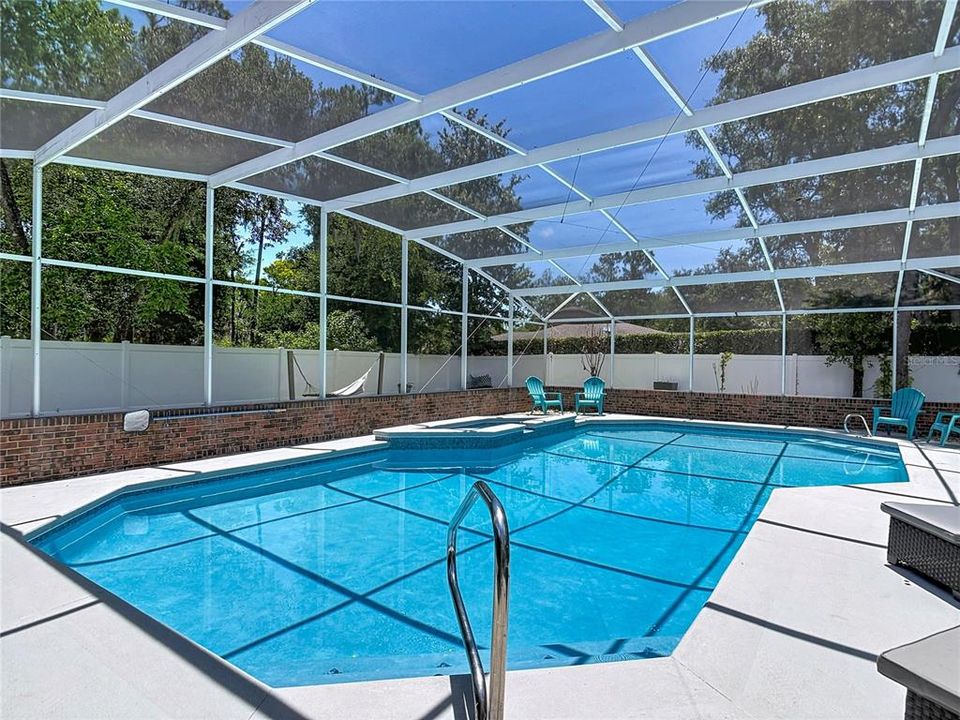 For Sale: $999,000 (5 beds, 4 baths, 3802 Square Feet)