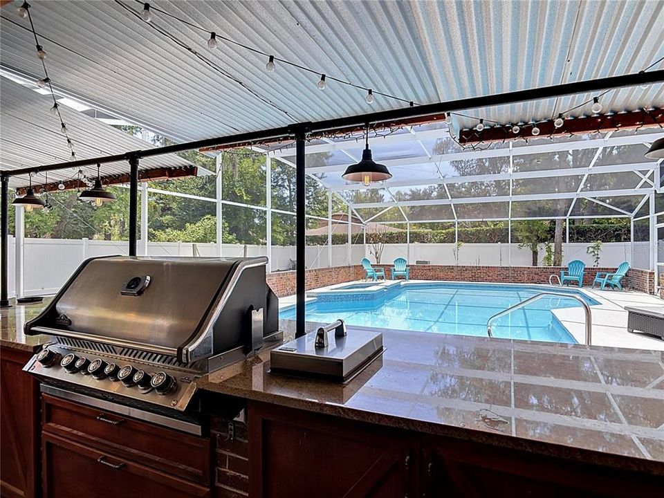 For Sale: $999,000 (5 beds, 4 baths, 3802 Square Feet)