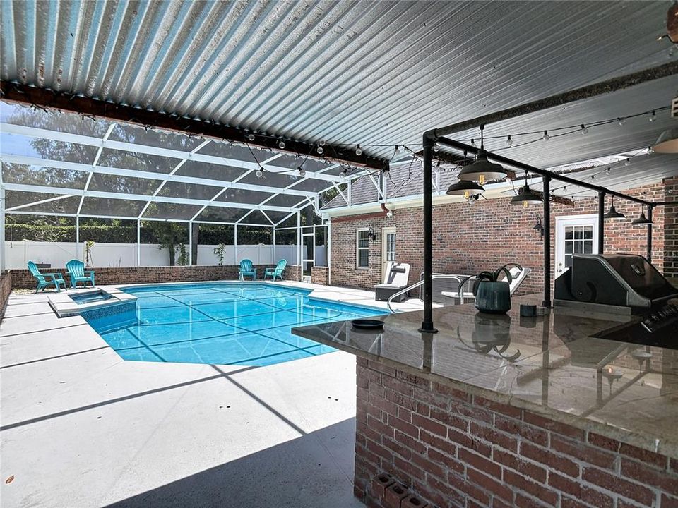 For Sale: $999,000 (5 beds, 4 baths, 3802 Square Feet)