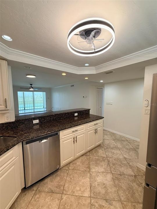 For Rent: $2,995 (2 beds, 2 baths, 1029 Square Feet)