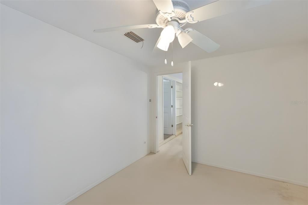 For Sale: $1,100,000 (0 beds, 0 baths, 5612 Square Feet)